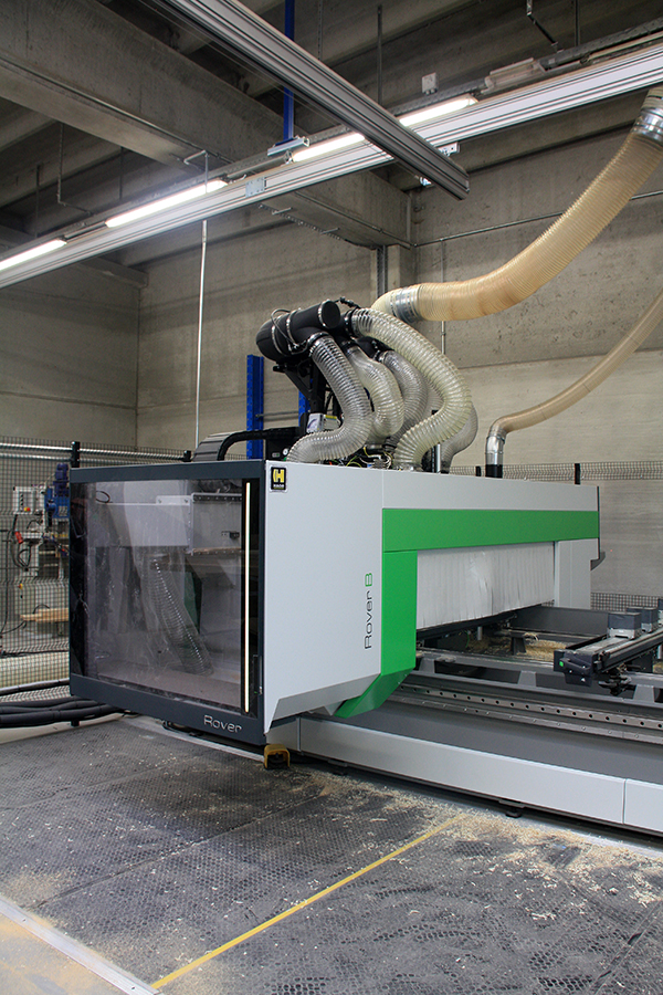 Houtshop breidt machinepark uit met 5-assige CNC